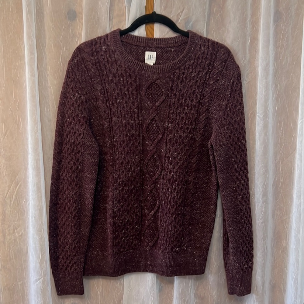 gap xs cable knit sweater